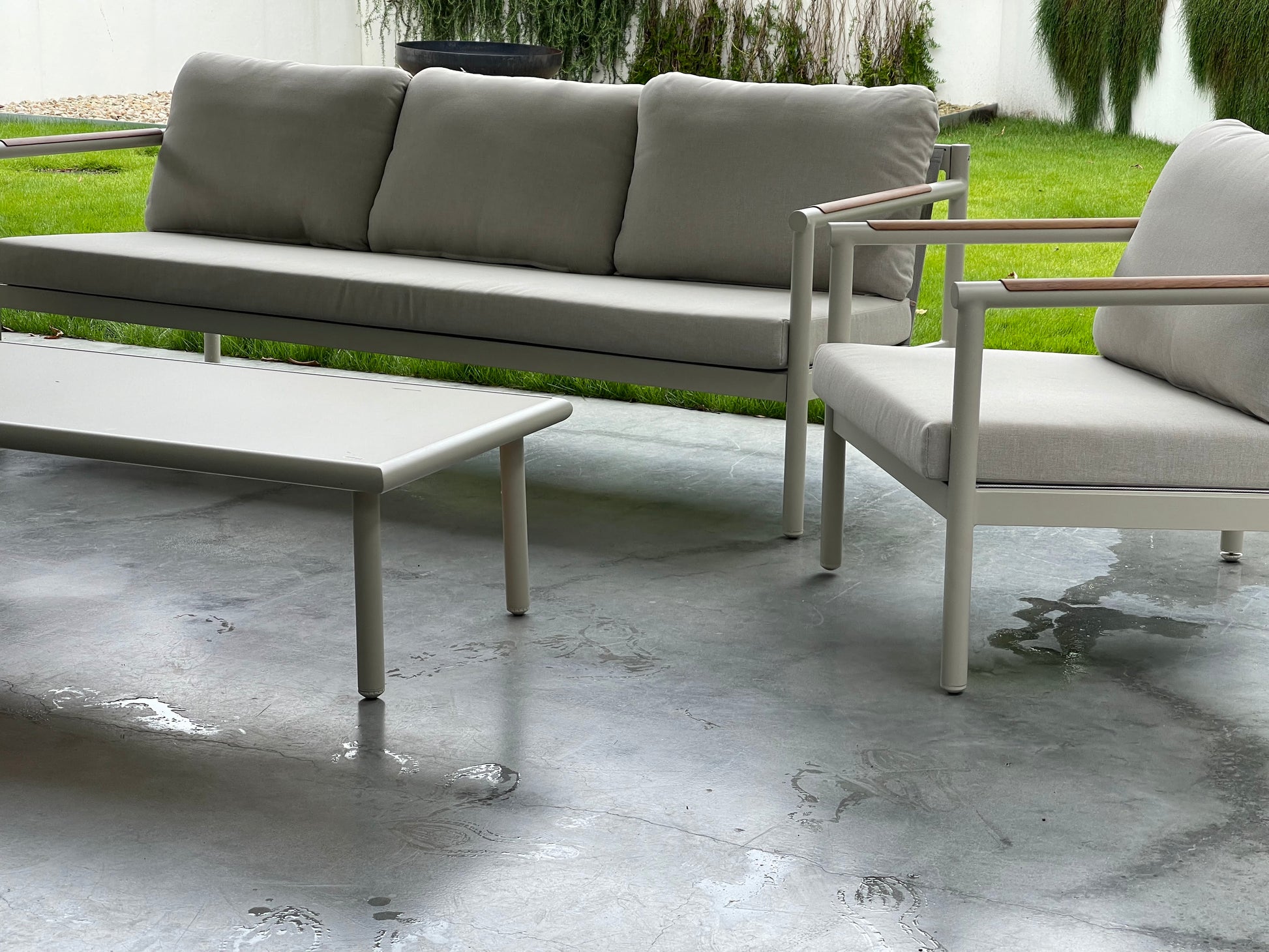 Cavan 4-piece Outdoor Lounge Set